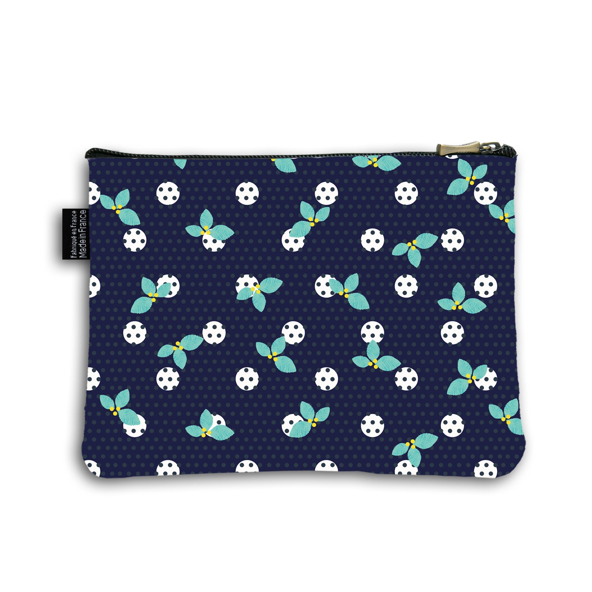 Dos de la pochette en coton de 18 centimètres par 23,50 centimètres. Pochette avec un zip noir et un curseur couleur bronze. Le fond de la trousse est couleur bleu marine avec des petits pois bleu marine et des feuilles de houx bleu turquoise et baies jaunes.